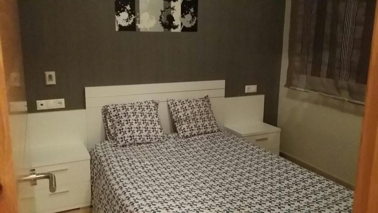 Апартаменты Apartamento Centro Альманса Экстерьер фото